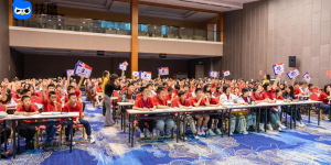 扶鹰教育王金海的教育智慧：4个核心策略让他赢得万千家庭的信任