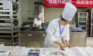从实训室到国际舞台：一支大学生面点团的五代匠心接力   ——威海职业学院“面面俱到”社团十年成长记