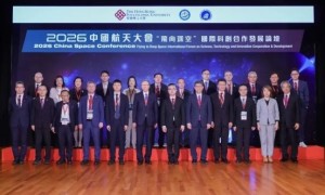 中国航天大会首登香港   新东方智慧教育香港合作校分享科普经验